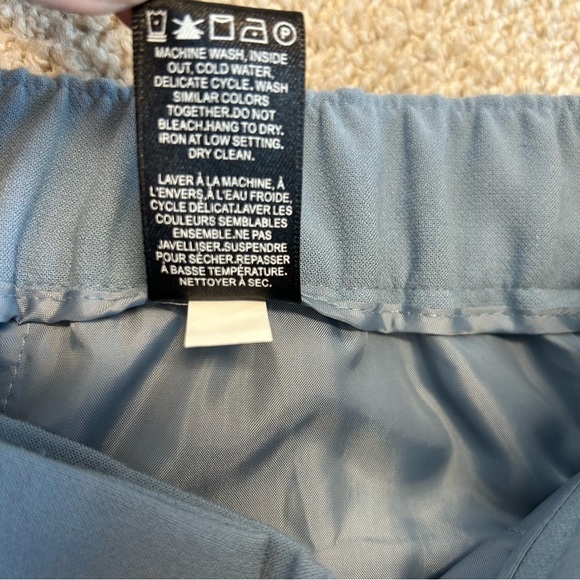 BLUE Tapered Pant With Elastic Back Sz 6 NWOT - Picture 7 of 12